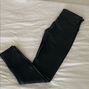 Spans faux leather legging Size L